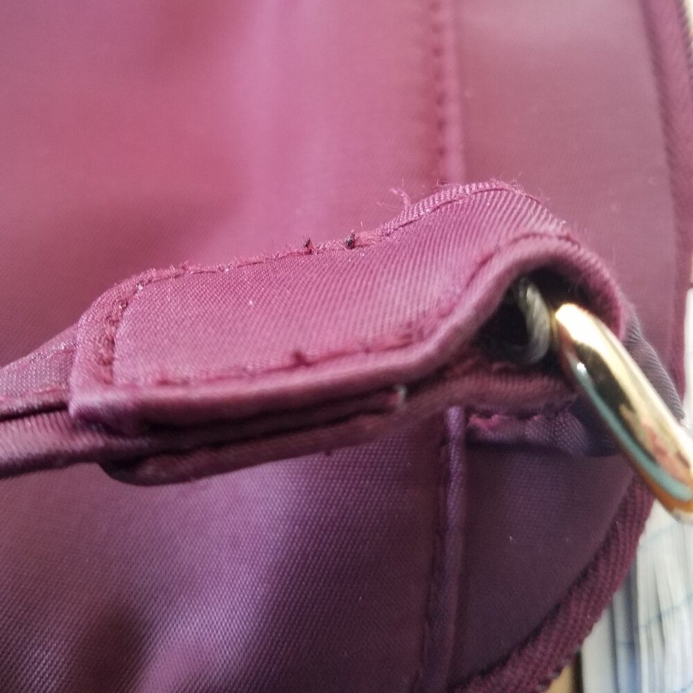 TRAVELON ANTI-THEFT DOMED CROSSBODY- MEDIUM, WINE, RFID & SLASH RESISTANT - Picture 11 of 11